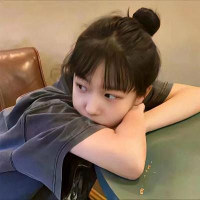 女富豪的美丽与哀愁海报